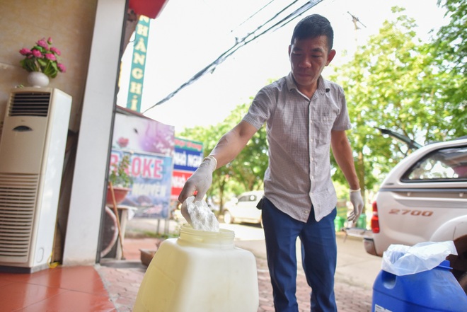 Cảnh bất thường ở khu cách ly đón thương lái Trung Quốc sang thu mua vải - 3 Cảnh bất thường ở khu cách ly đón thương lái Trung Quốc sang thu mua vải - 3