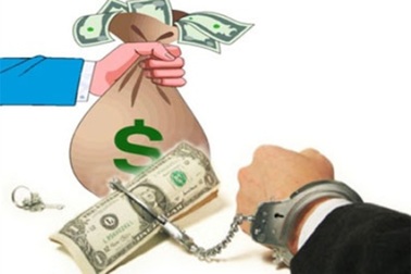 Hà Nội: Người đàn ông Hàn Quốc mất 40.000 USD trong hầm gửi xe