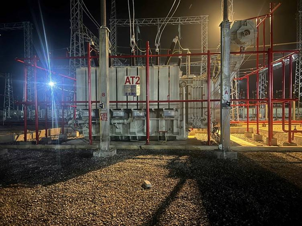 Đóng điện thành công máy biến áp AT2 Trạm biến áp 220kV Bắc Quang - 2 Đóng điện thành công máy biến áp AT2 Trạm biến áp 220kV Bắc Quang - 2