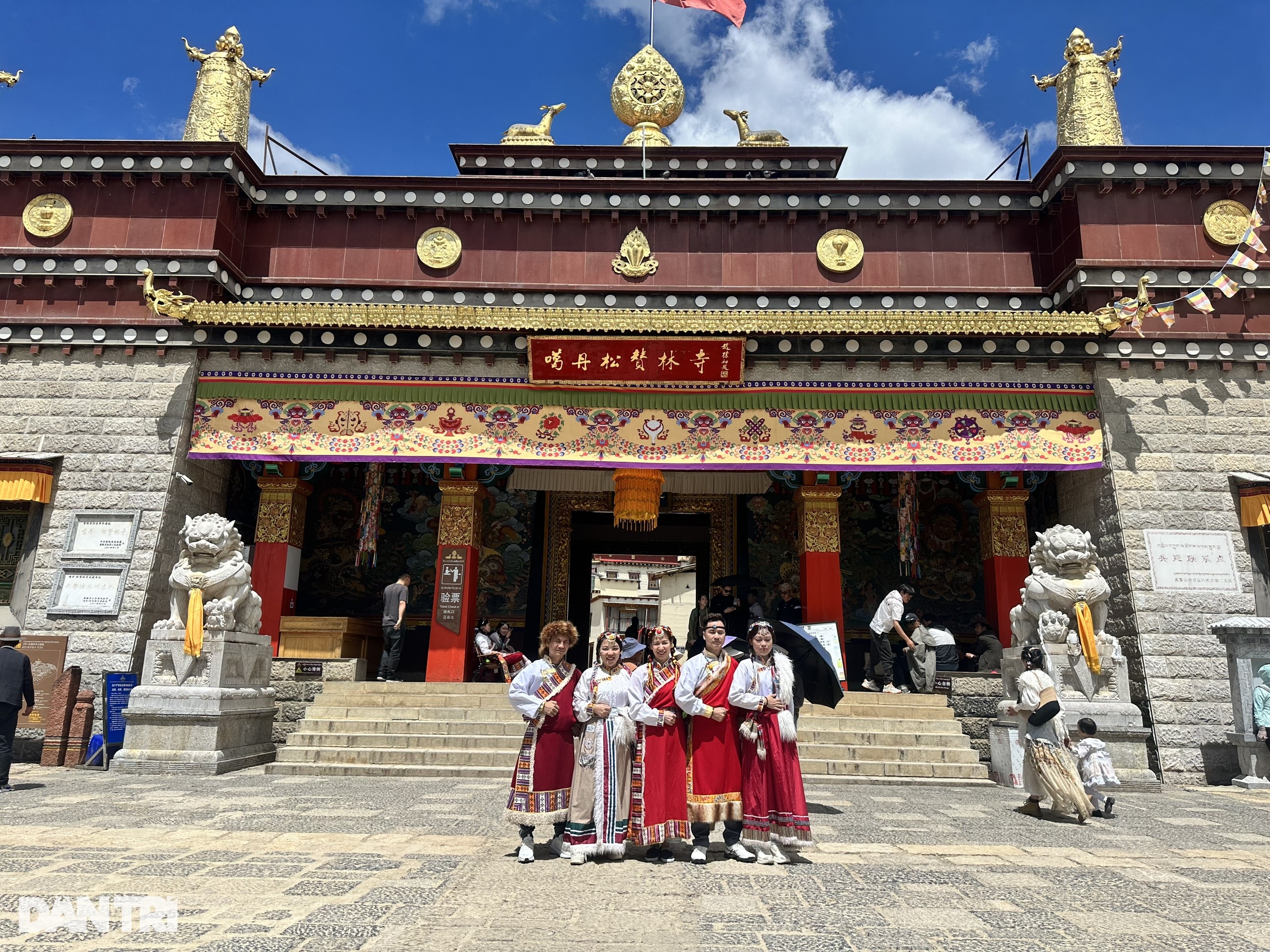 Nhiều tour tham quan Trung Quốc hấp dẫn du khách Việt khi Trung Quốc mở cửa trở lại sau dịch Covid-19 (Ảnh: Hồng Anh).