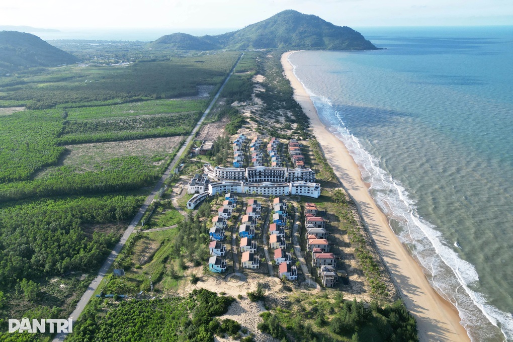 Hiện trạng các dự án biệt thự, nghỉ dưỡng cao cấp tại vịnh đẹp thế giới - 1 Hiện trạng các dự án biệt thự, nghỉ dưỡng cao cấp tại vịnh đẹp thế giới - 1