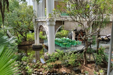 Quảng Ngãi: “Xén” đất giáo dục xây quán cà phê