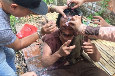 Sao Việt bị vòi tiền, đuổi đánh khi chạy show tỉnh lẻ