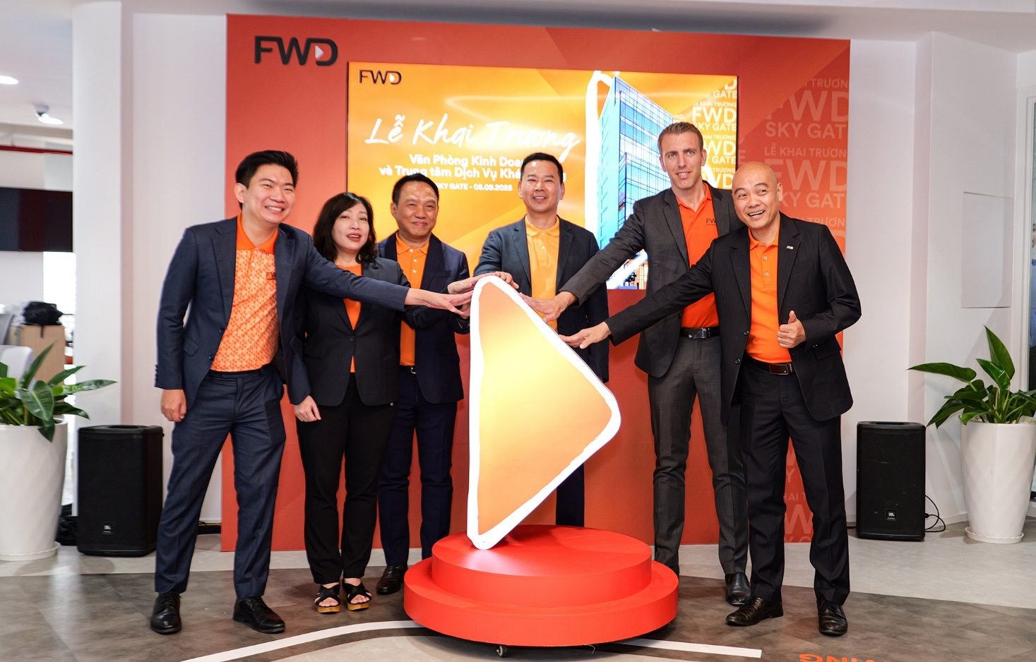 FWD Việt Nam khai trương văn phòng mới tại TPHCM - 5