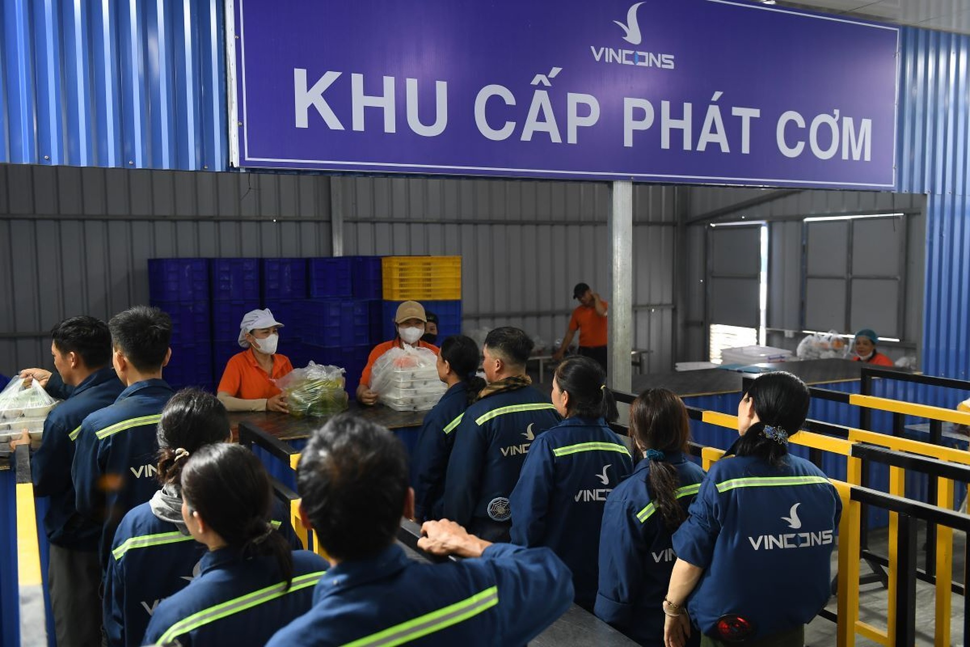 Không khí ngày tuyển dụng lao động cho dự án Khu đô thị Thể thao Quốc tế Hà Nội - 9