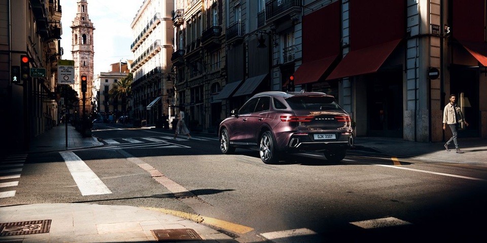 Mercedes GLC có thêm đối thủ Genesis GV70 đến từ Hàn Quốc - 7 Mercedes GLC có thêm đối thủ Genesis GV70 đến từ Hàn Quốc - 7