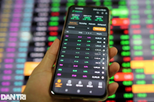 Thủ tướng: Quyết liệt triển khai giải pháp nâng hạng thị trường chứng khoán