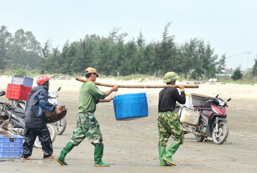 Thanh Hóa ban hành nhiều văn bản triển khai gói 26.000 tỷ đồng - 1 Thanh Hóa ban hành nhiều văn bản triển khai gói 26.000 tỷ đồng - 1
