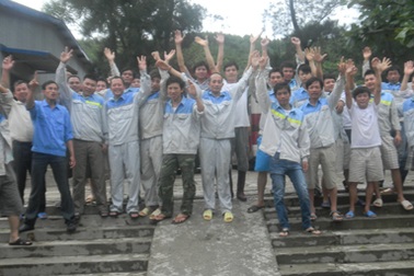 Phó Thủ tướng chỉ đạo đảm bảo quyền lợi cho công nhân Khu kinh tế Vũng Áng