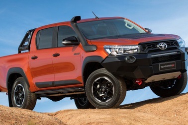 Có những Toyota Hilux "khác"
