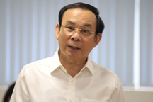 Bí thư TPHCM: Người dân bệnh bác sĩ lo, khi bác sĩ không khỏe... ai lo?