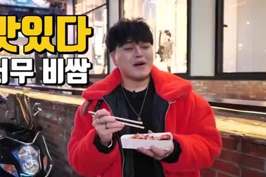 Blogger Hàn Quốc giới thiệu những món ngon đường phố "không thể cưỡng"