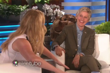 Amy Schumer hài hước trên truyền hình