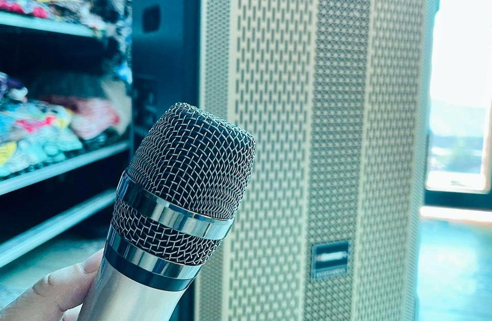 Tiếng ồn karaoke ở nước ngoài được xử lý như thế nào? - 1 Tiếng ồn karaoke ở nước ngoài được xử lý như thế nào? - 1