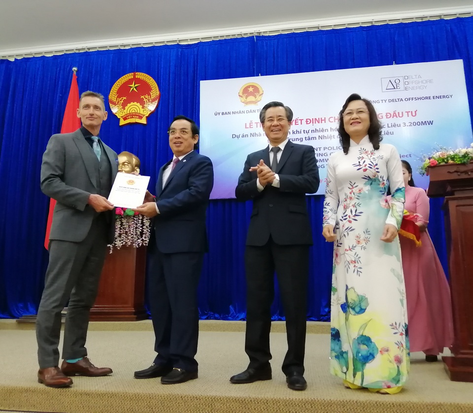 Bạc Liêu trao đầu tư dự án vốn nước ngoài “khủng” nhất ĐBSCL - 1 Bạc Liêu trao đầu tư dự án vốn nước ngoài “khủng” nhất ĐBSCL - 1