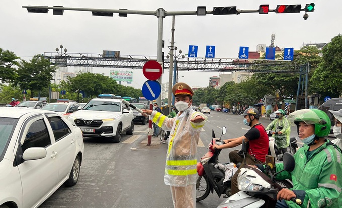 Việc phân luồng linh hoạt không phụ thuộc nhiều vào tín hiệu đèn.