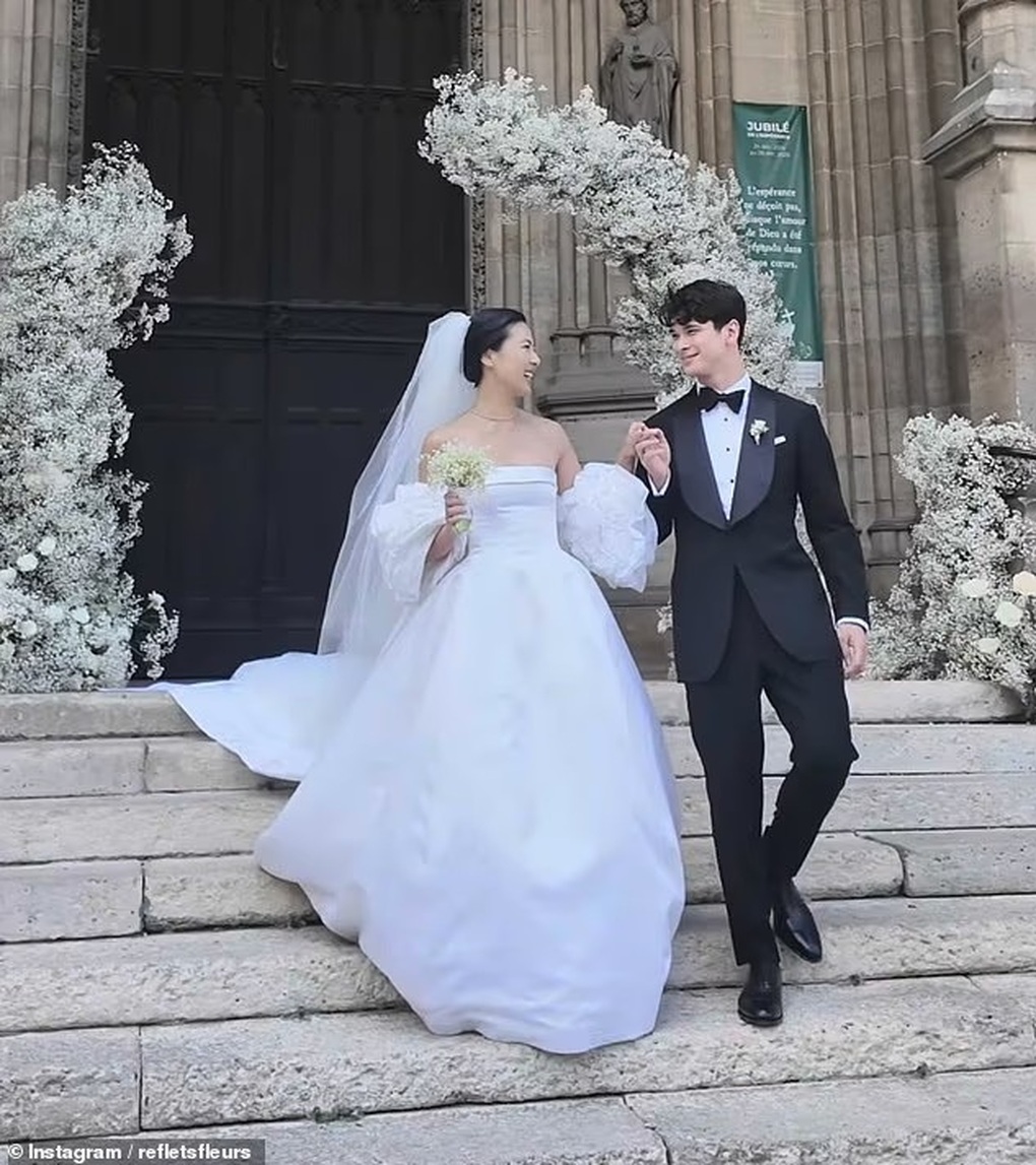 Nhan sắc và học vấn của cô gái Hàn Quốc cưới người thừa kế gia tộc Givenchy - 1 Nhan sắc và học vấn của cô gái Hàn Quốc cưới người thừa kế gia tộc Givenchy - 1
