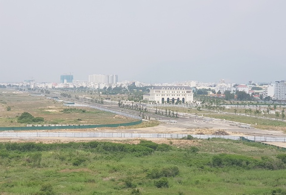 Lập tổ giúp việc đấu giá “đất vàng” sân bay Nha Trang cũ - 1 Lập tổ giúp việc đấu giá “đất vàng” sân bay Nha Trang cũ - 1