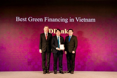 HDBank nhận giải thưởng "Tổ chức tài chính xanh tốt nhất Việt Nam"