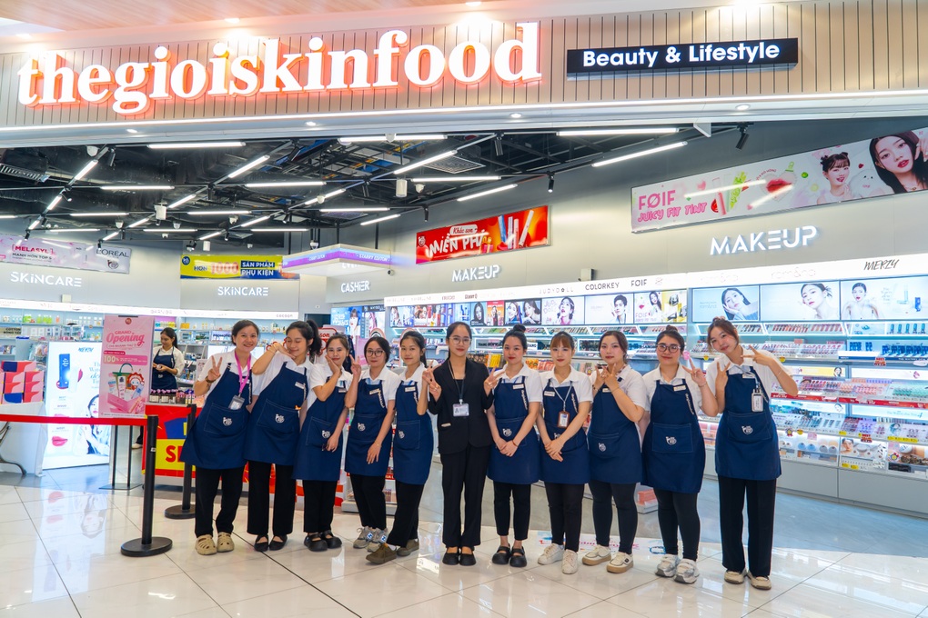 Cửa hàng Thế Giới Skinfood đông đúc trong ngày khai trương tại AEON Mall Huế - 4 Cửa hàng Thế Giới Skinfood đông đúc trong ngày khai trương tại AEON Mall Huế - 4