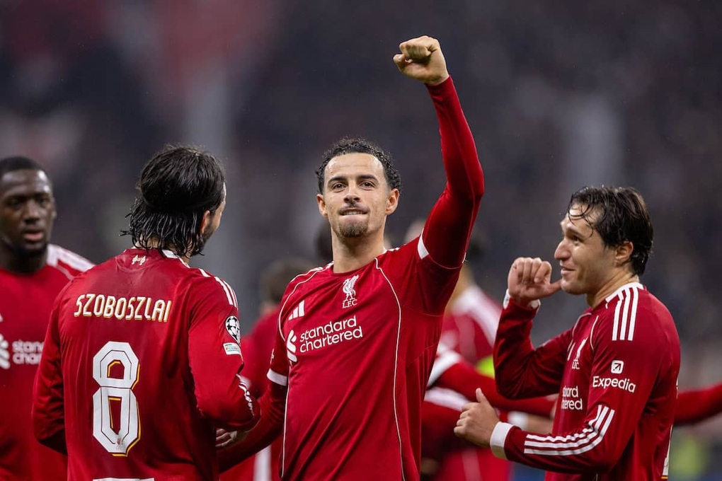 Liverpool đại thắng, chấm dứt “cơn ác mộng” thua 4 trận liên tiếp - 1 Liverpool đại thắng, chấm dứt “cơn ác mộng” thua 4 trận liên tiếp - 1