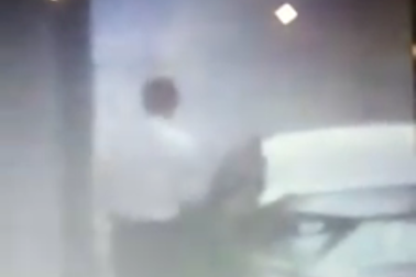 Bí thư huyện ủy vào nhà nghỉ “thăm” nữ cán bộ “trúng gió”