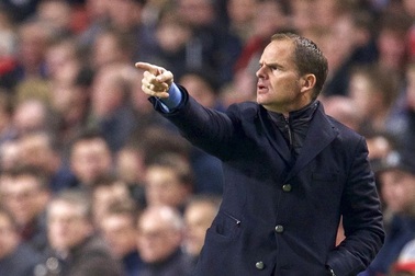 Frank de Boer trở thành tân huấn luyện viên của Crystal Palace