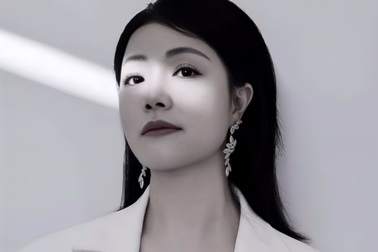 Nữ ca sĩ qua đời sau 25 ngày hôn mê, livestream 3 lần/ngày trước khi mất