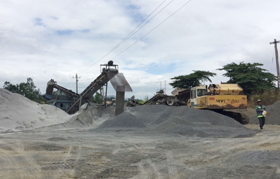 Một doanh nghiệp bị phạt hơn nửa tỷ đồng vì khai thác khoáng sản không phép - 1 Một doanh nghiệp bị phạt hơn nửa tỷ đồng vì khai thác khoáng sản không phép - 1