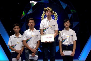 “Cậu bé Google” giành số điểm ngang bằng kỷ lục 16 năm Đường lên đỉnh Olympia