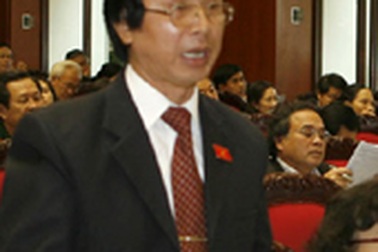 Lãng phí xây dựng cơ bản nhìn từ trận lụt Hà Nội