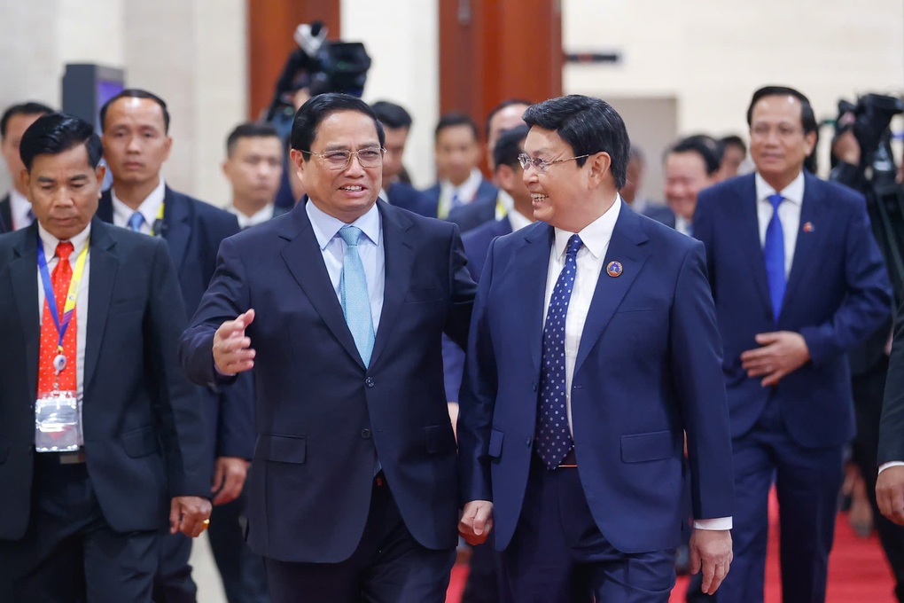 Quốc hội Việt - Lào tạo khuôn khổ pháp lý kết nối giao thông, năng lượng - 1 Quốc hội Việt - Lào tạo khuôn khổ pháp lý kết nối giao thông, năng lượng - 1