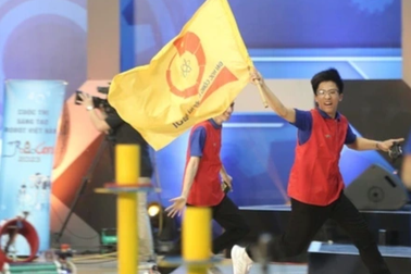 Trường Đại học Công nghiệp Hà Nội vô địch Robocon Việt Nam 2023