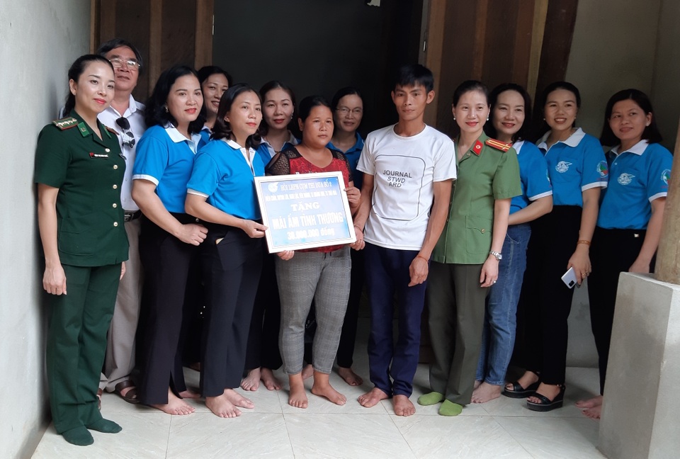 Huyện Tương Dương triển khai mô hình Điểm sáng phụ nữ vùng biên - 2 Huyện Tương Dương triển khai mô hình Điểm sáng phụ nữ vùng biên - 2