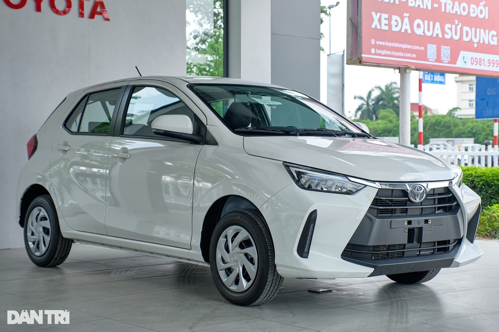 Chênh 45 triệu đồng, Wigo 2023 bản E và bản G có gì khác biệt để cân nhắc? - 1 Chênh 45 triệu đồng, Wigo 2023 bản E và bản G có gì khác biệt để cân nhắc? - 1