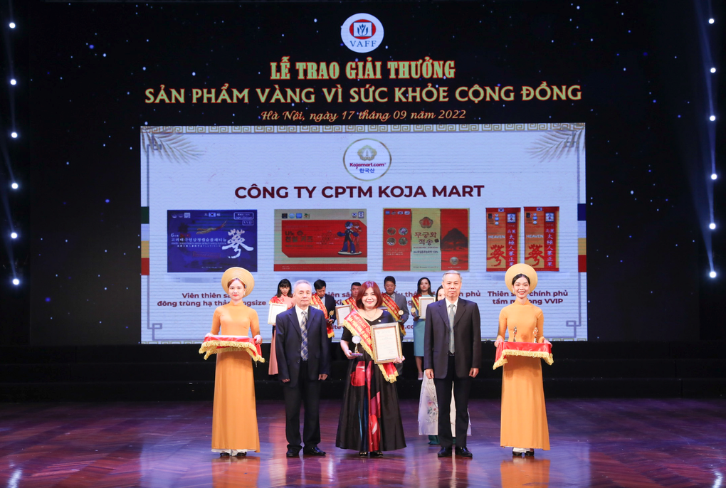 Top 4 sản phẩm được vinh danh trong chương trình Sản phẩm vàng vì sức khỏe cộng đồng năm 2022 của KOJA MART - 1 Top 4 sản phẩm được vinh danh trong chương trình Sản phẩm vàng vì sức khỏe cộng đồng năm 2022 của KOJA MART - 1