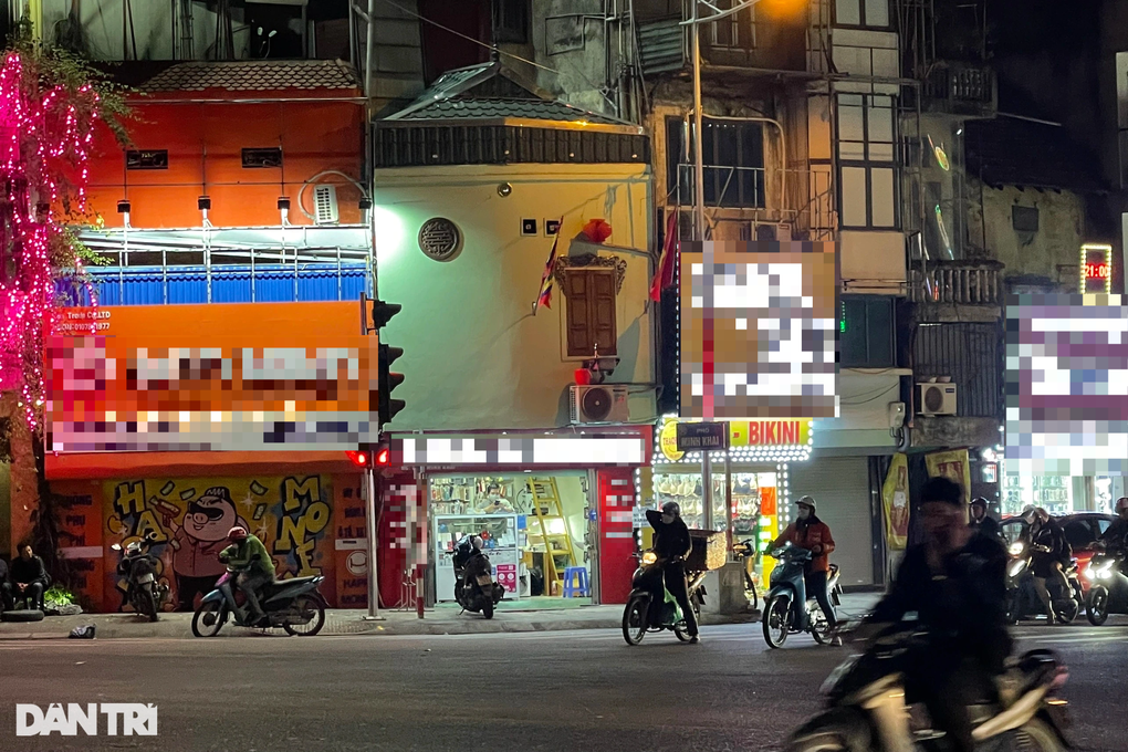 Sự thật chiếc bồn rửa mặt triệu view gắn trên cục nóng điều hòa ở Hà Nội - 3 Sự thật chiếc bồn rửa mặt triệu view gắn trên cục nóng điều hòa ở Hà Nội - 3
