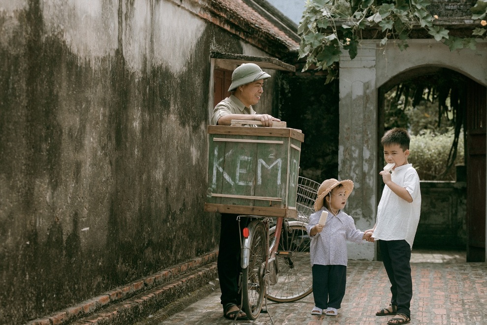 Bộ ảnh kem mút đưa gia đình 8x trở về tuổi thơ - 2 Bộ ảnh kem mút đưa gia đình 8x trở về tuổi thơ - 2