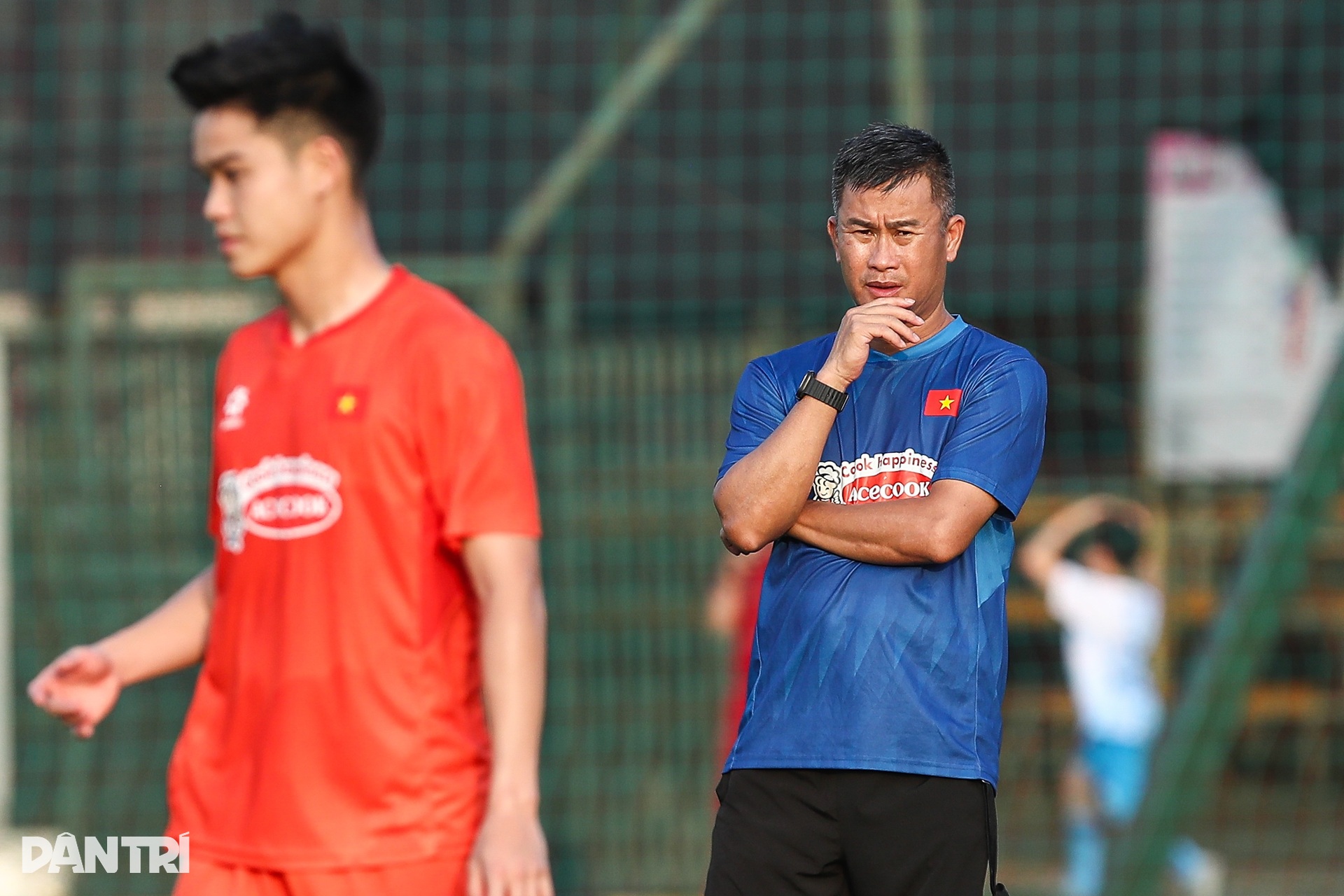 Ngôi sao Việt kiều Bùi Alex tích cực tập luyện cùng U22 Việt Nam - 10 Ngôi sao Việt kiều Bùi Alex tích cực tập luyện cùng U22 Việt Nam - 10