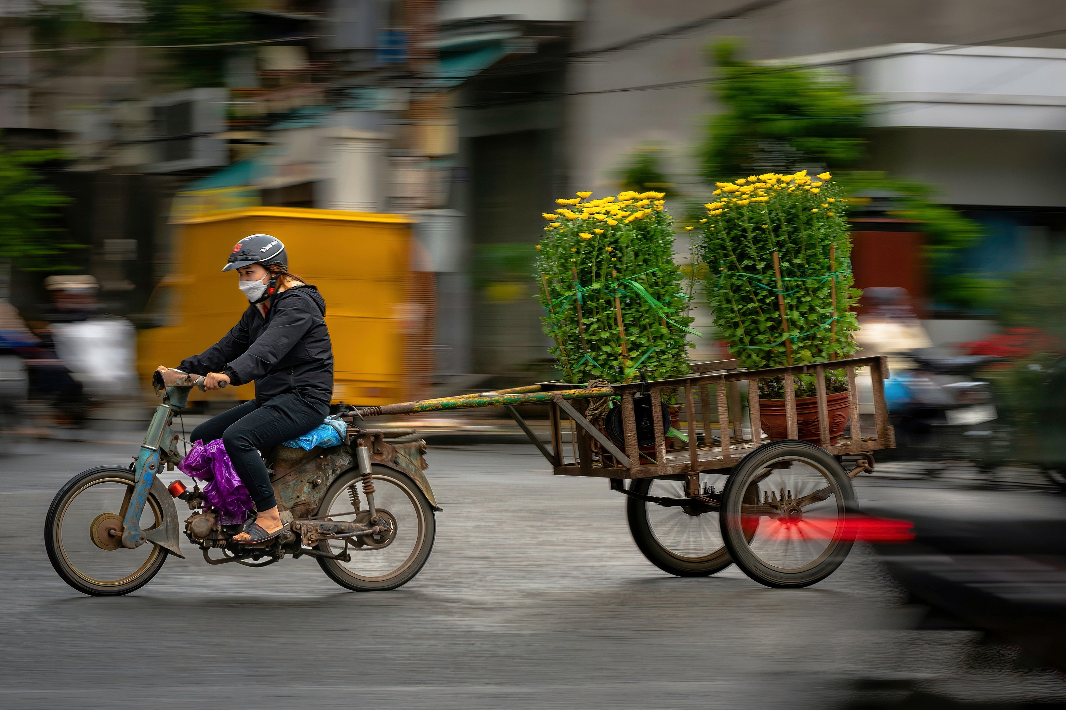 Nghề "chở Tết về nhà"