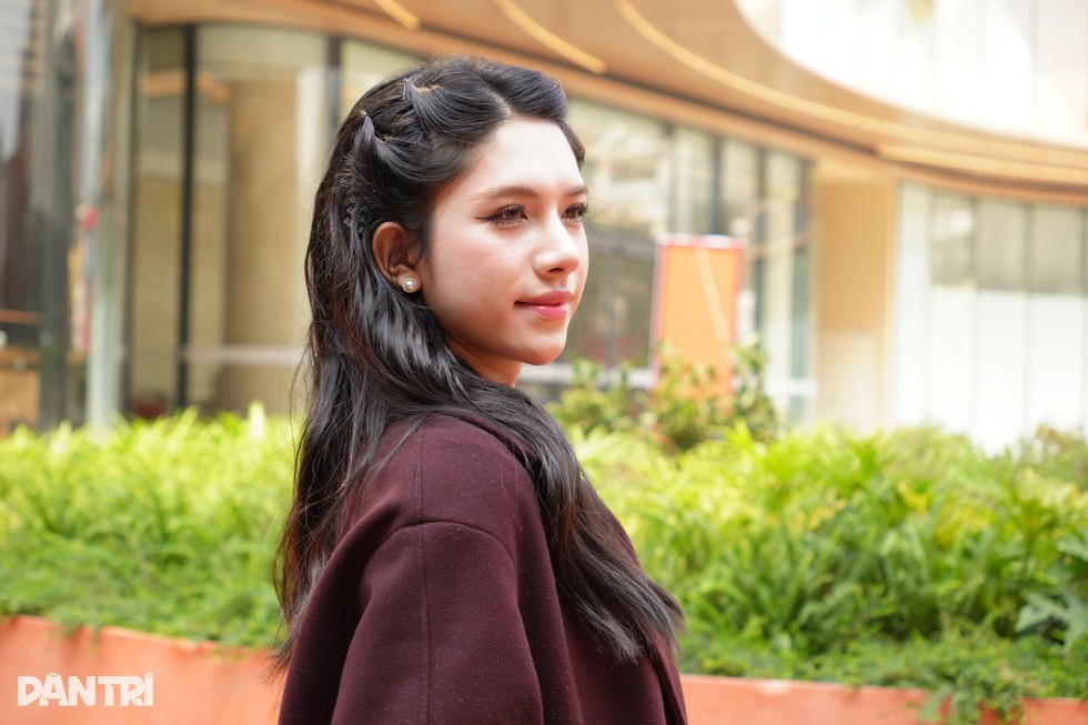 Á vương chuyển giới: “Tôi viết thư xin lỗi bố mẹ trước khi phẫu thuật” - 2 Á vương chuyển giới: “Tôi viết thư xin lỗi bố mẹ trước khi phẫu thuật” - 2