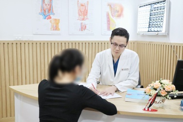 Gen Z cởi mở với tình dục: Nữ sinh mắc bệnh lậu vì... bạn mới quen