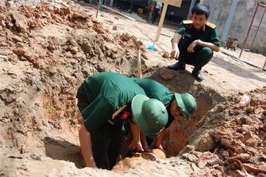 300 năm nữa mới rà phá hết bom mìn sót lại sau chiến tranh