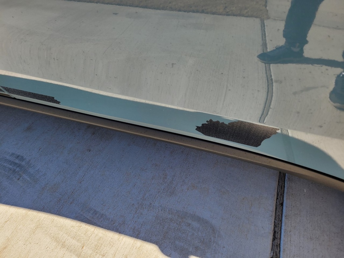 Xe bán tải của Ford bị tố dán decal như hàng mã - 3 Xe bán tải của Ford bị tố dán decal như hàng mã - 3