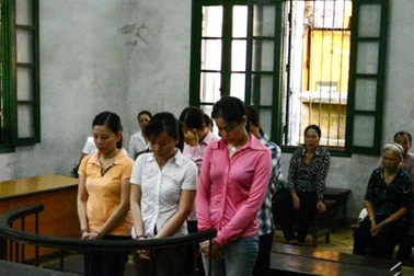 Quản lý mại dâm mới nắm được phần “ngọn”