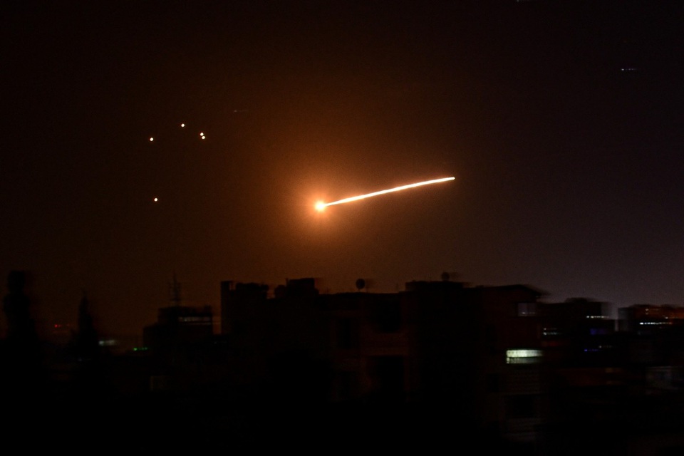 Thủ đô Syria rung chuyển vì các đợt không kích của Israel - 1 Thủ đô Syria rung chuyển vì các đợt không kích của Israel - 1