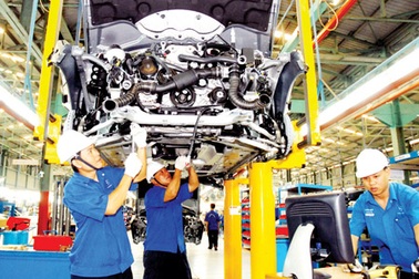 GDP 6 tháng ước đạt 4,9%