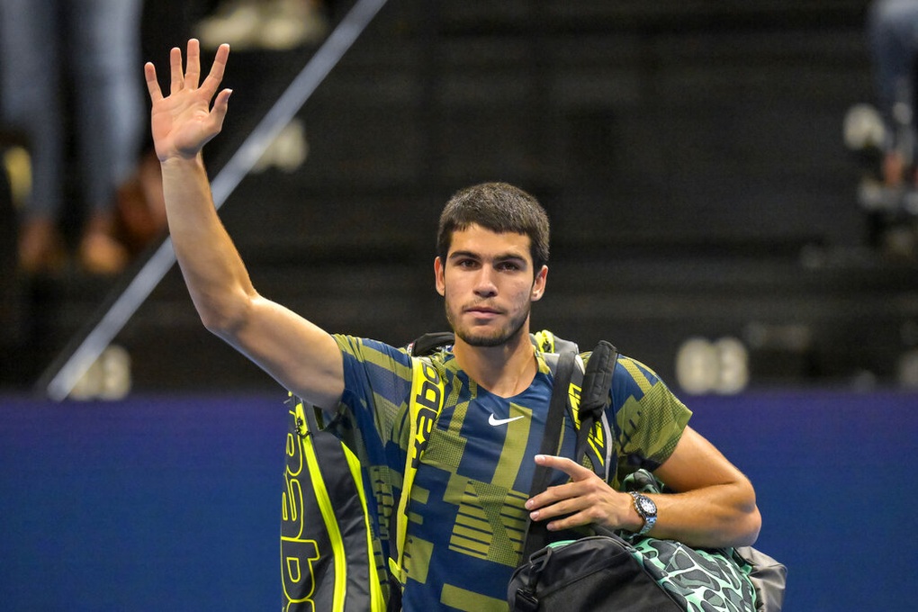 Medvedev vào chung kết Vienna Open, Alcaraz thua sốc ở Basel Open - 2 Medvedev vào chung kết Vienna Open, Alcaraz thua sốc ở Basel Open - 2