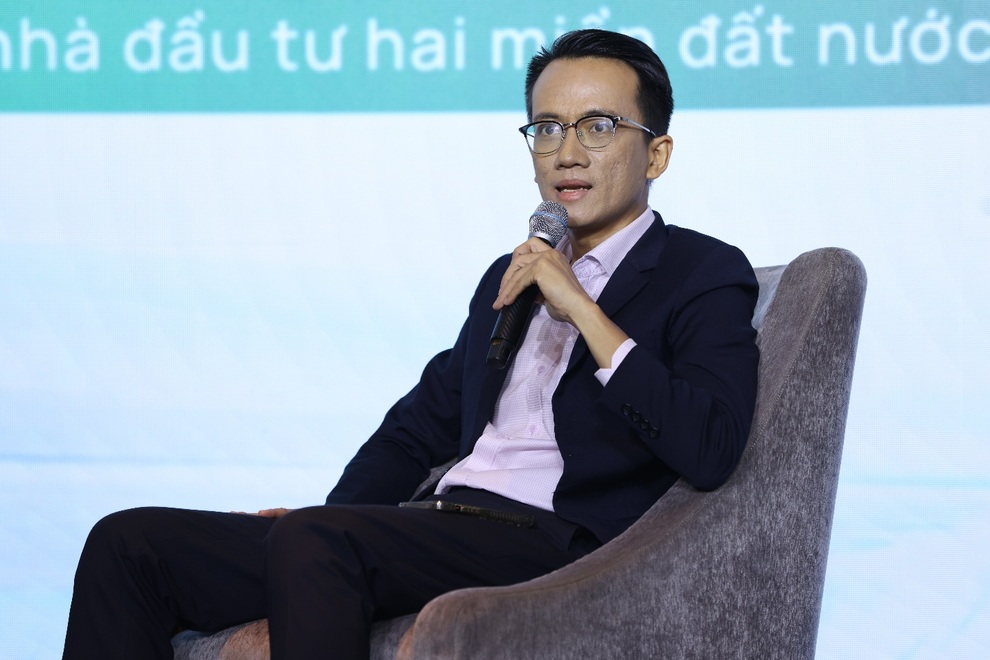 Chuyên gia Dragon Capital: “Giá chứng chỉ quỹ không là thước đo độ hấp dẫn quỹ đầu tư” - 2 Chuyên gia Dragon Capital: “Giá chứng chỉ quỹ không là thước đo độ hấp dẫn quỹ đầu tư” - 2