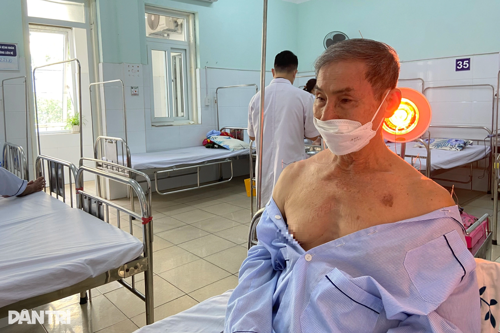 Nhiều bệnh viện gặp khó vì thiếu thuốc y học cổ truyền - 1 Nhiều bệnh viện gặp khó vì thiếu thuốc y học cổ truyền - 1